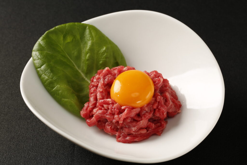 赤身肉のユッケ